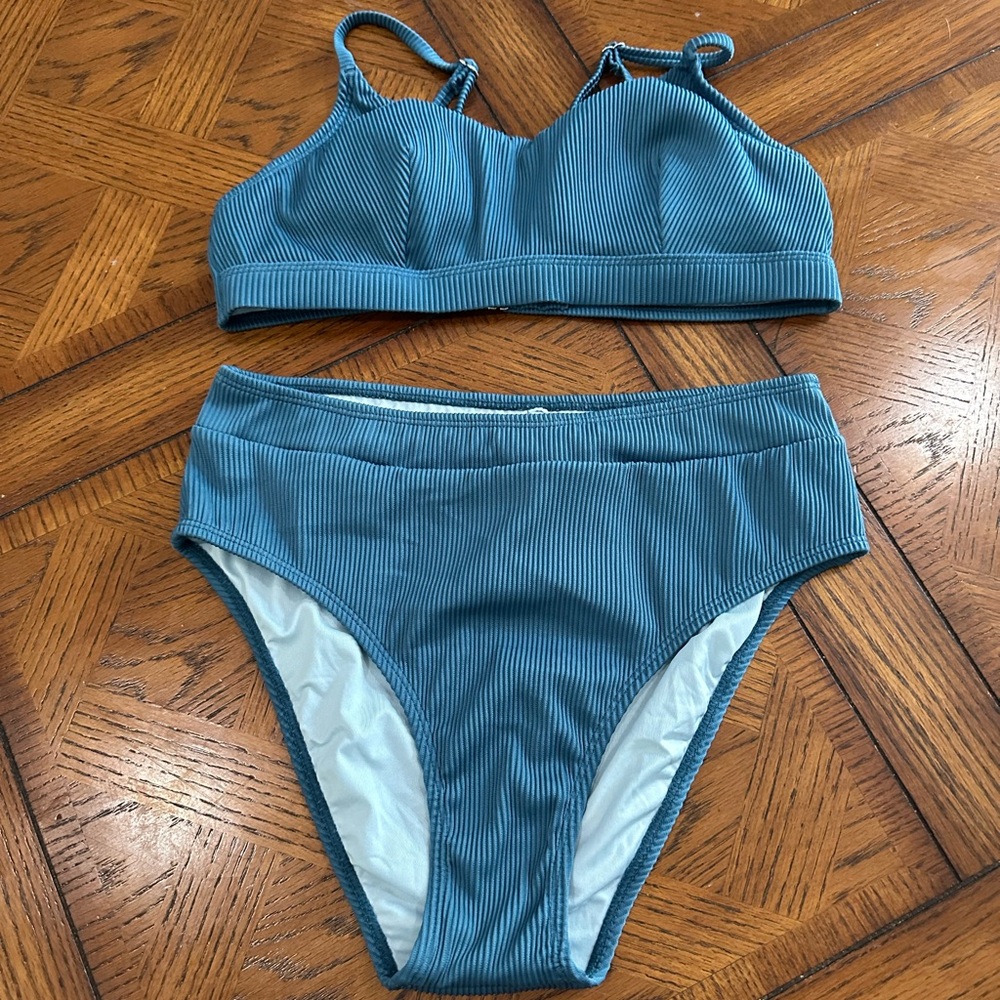 Bikini Set Spaghetti Strap High Waisted Bathing Suit Size Medium - Picture 2 of 8